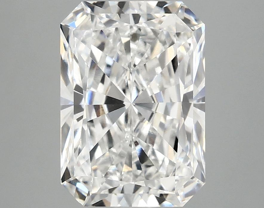 3.09 Carat Radiant Shaped Ideal Cut VVS2 IGI Certified Lab Grown Diamond