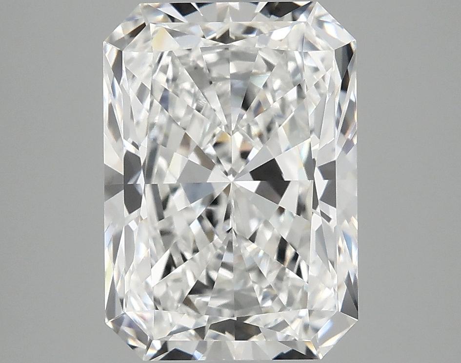3.7 Carat Radiant Shaped Ideal Cut VVS2 IGI Certified Lab Grown Diamond