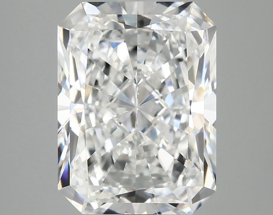 4.07 Carat Radiant Shaped Excellent Cut VVS2 IGI Certified Lab Grown Diamond
