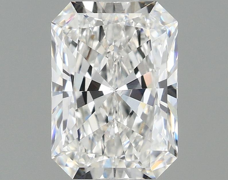 0.97 Carat Radiant Shaped Ideal Cut VVS2 IGI Certified Lab Grown Diamond