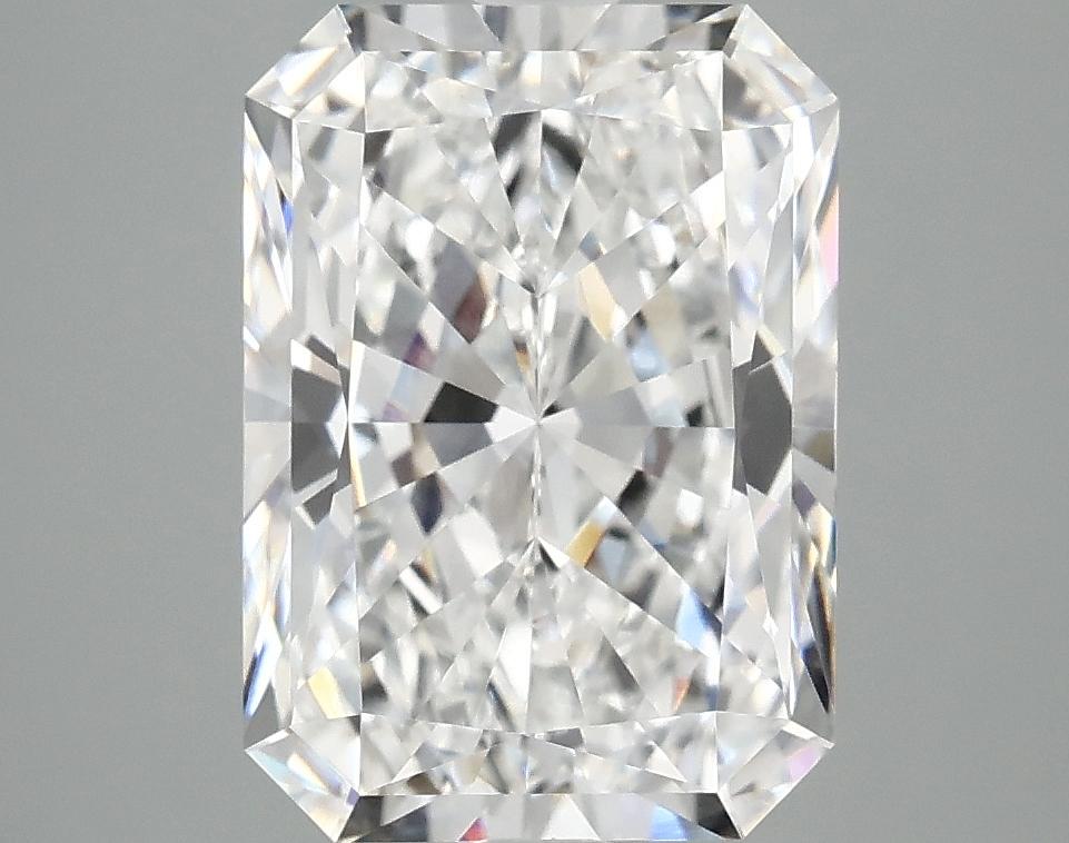 4.06 Carat Radiant Shaped Ideal Cut VVS2 IGI Certified Lab Grown Diamond