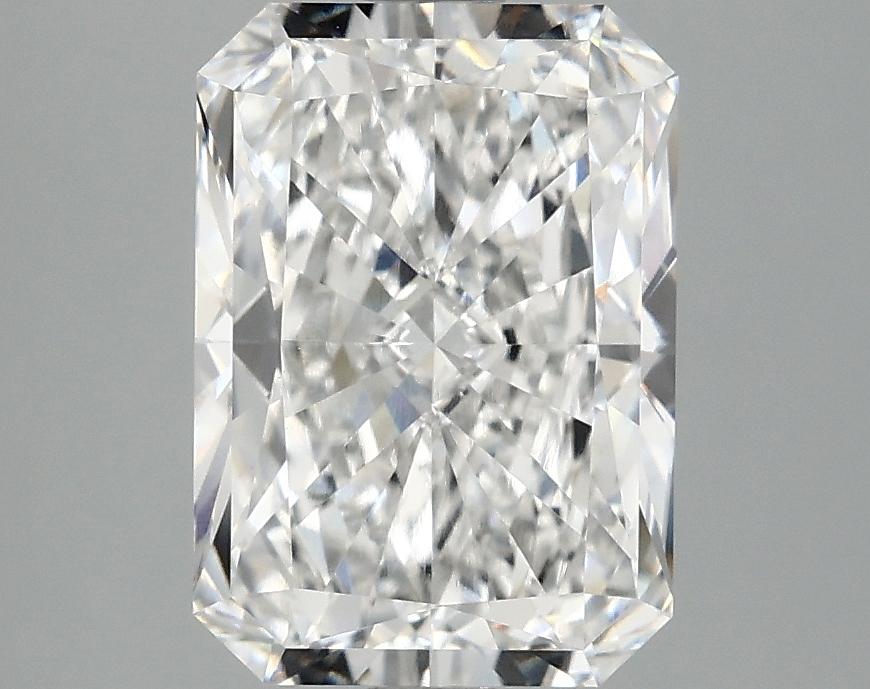 2.92 Carat Radiant Shaped Ideal Cut VVS2 IGI Certified Lab Grown Diamond