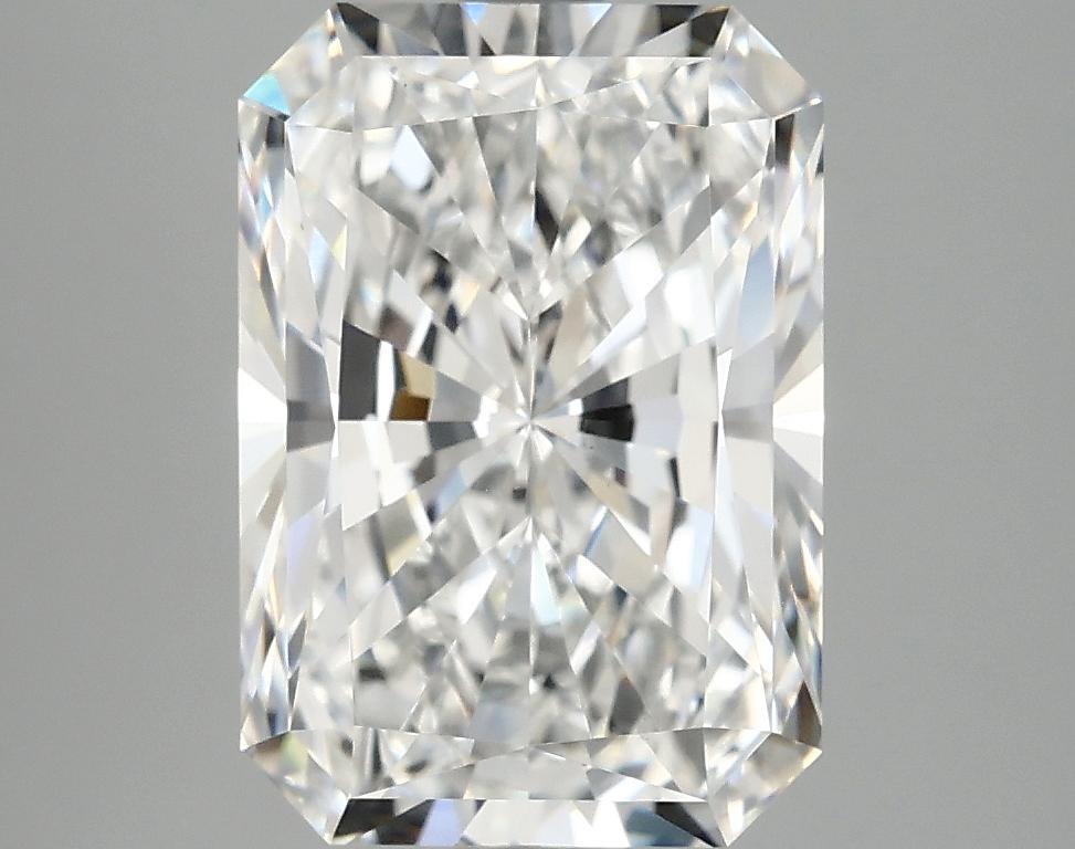 4.13 Carat Radiant Shaped Ideal Cut VVS2 IGI Certified Lab Grown Diamond