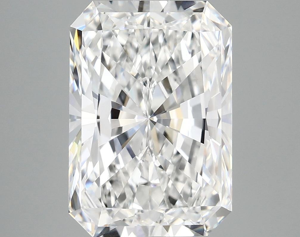 4.09 Carat Radiant Shaped Ideal Cut VVS2 IGI Certified Lab Grown Diamond