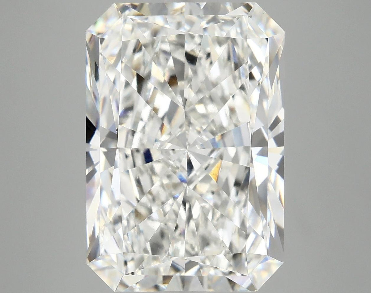8.04 Carat Radiant Shaped Ideal Cut VVS2 IGI Certified Lab Grown Diamond