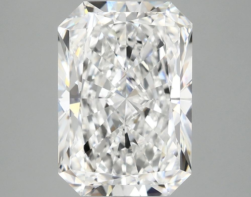 4.08 Carat Radiant Shaped Ideal Cut VVS2 IGI Certified Lab Grown Diamond