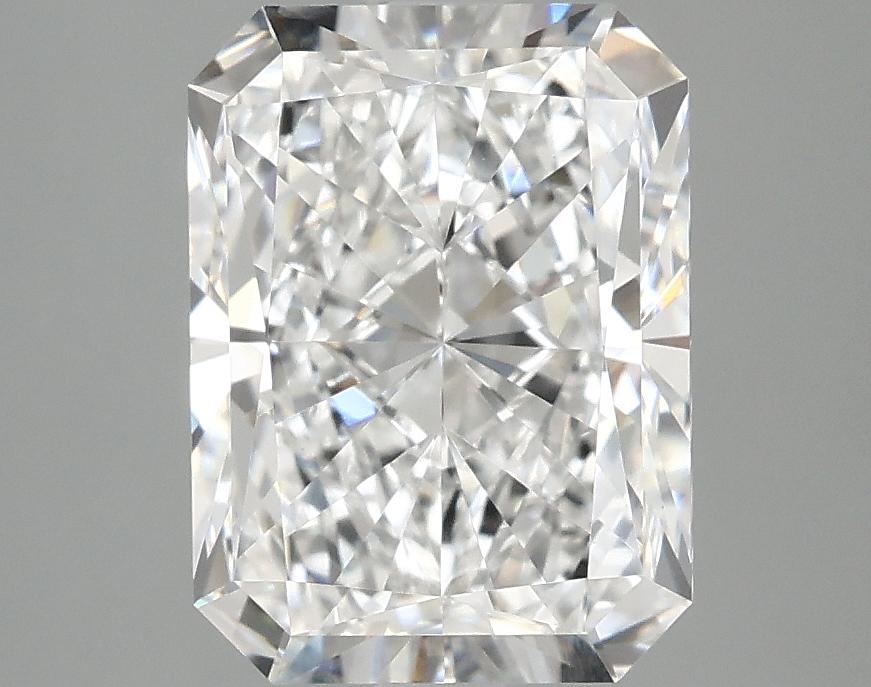 3.05 Carat Radiant Shaped Excellent Cut VVS2 IGI Certified Lab Grown Diamond
