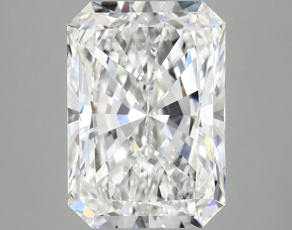 4.02 Carat Radiant Shaped Ideal Cut VVS2 IGI Certified Lab Grown Diamond