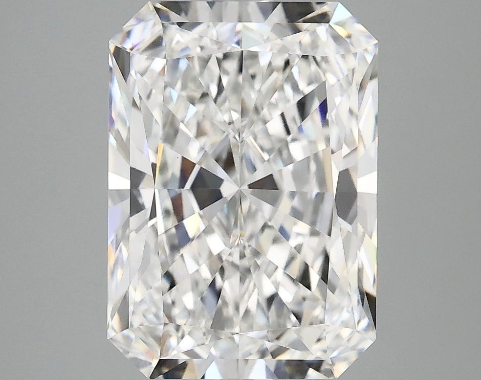 3.92 Carat Radiant Shaped Ideal Cut VVS2 IGI Certified Lab Grown Diamond