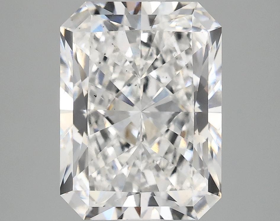 3.9 Carat Radiant Shaped Excellent Cut VS2 IGI Certified Lab Grown Diamond