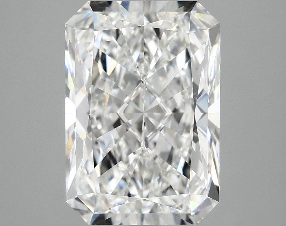 3.7 Carat Radiant Shaped Ideal Cut VVS2 IGI Certified Lab Grown Diamond