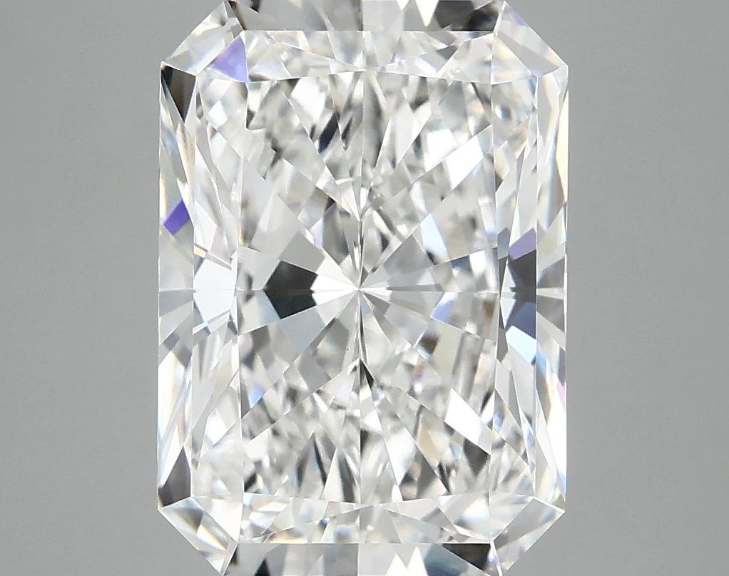 4.99 Carat Radiant Shaped Ideal Cut VVS2 IGI Certified Lab Grown Diamond