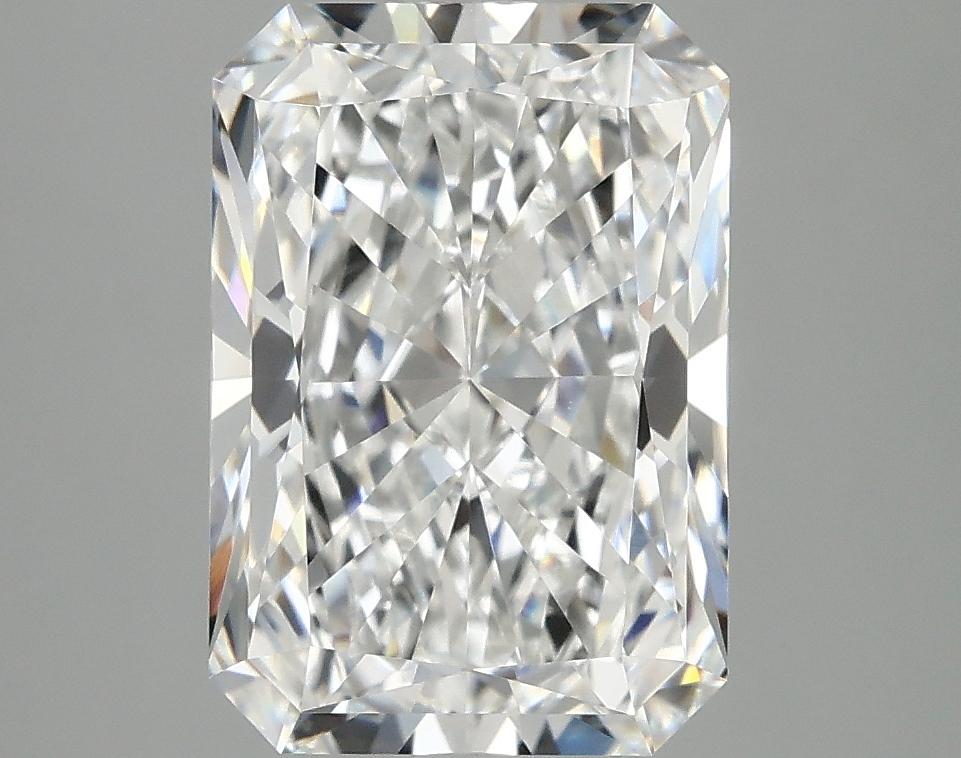 3.96 Carat Radiant Shaped Ideal Cut VS1 IGI Certified Lab Grown Diamond