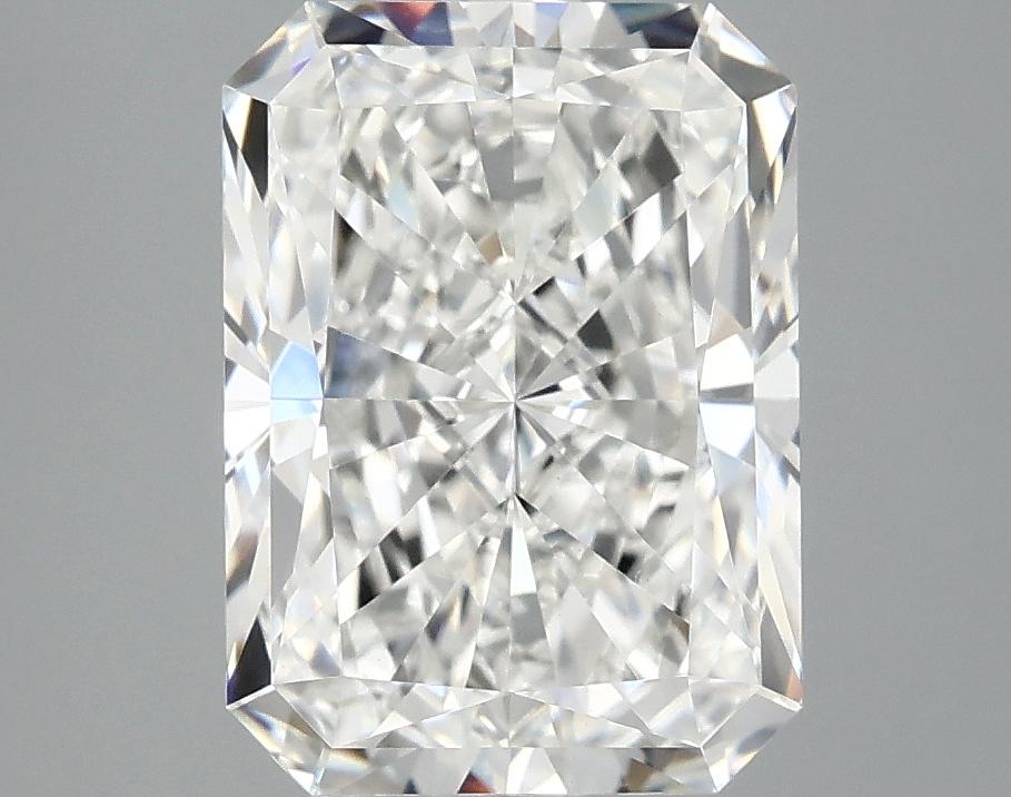 3.53 Carat Radiant Shaped Excellent Cut VS1 IGI Certified Lab Grown Diamond