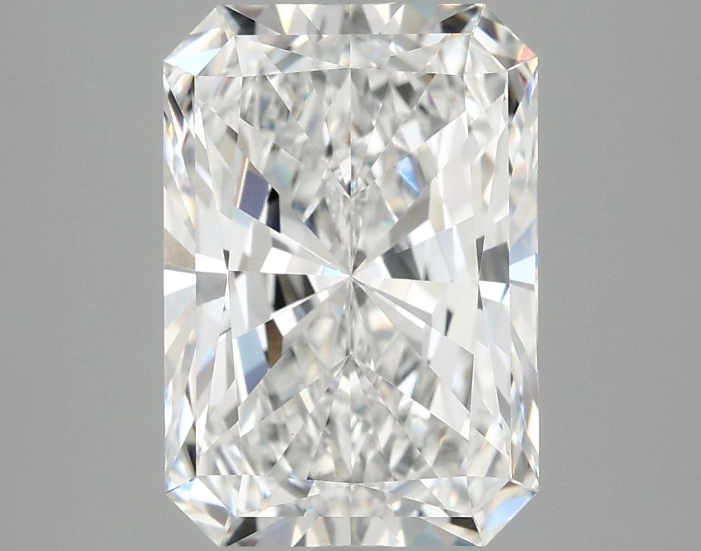 3.95 Carat Radiant Shaped Ideal Cut VVS2 IGI Certified Lab Grown Diamond