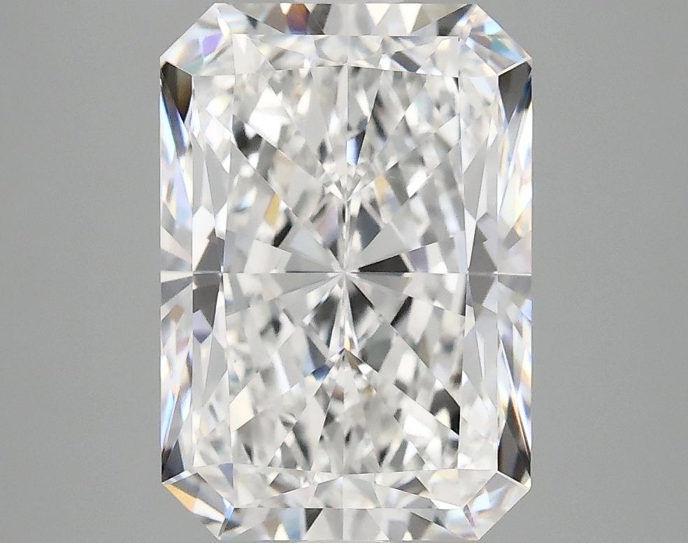 4.07 Carat Radiant Shaped Ideal Cut VVS2 IGI Certified Lab Grown Diamond