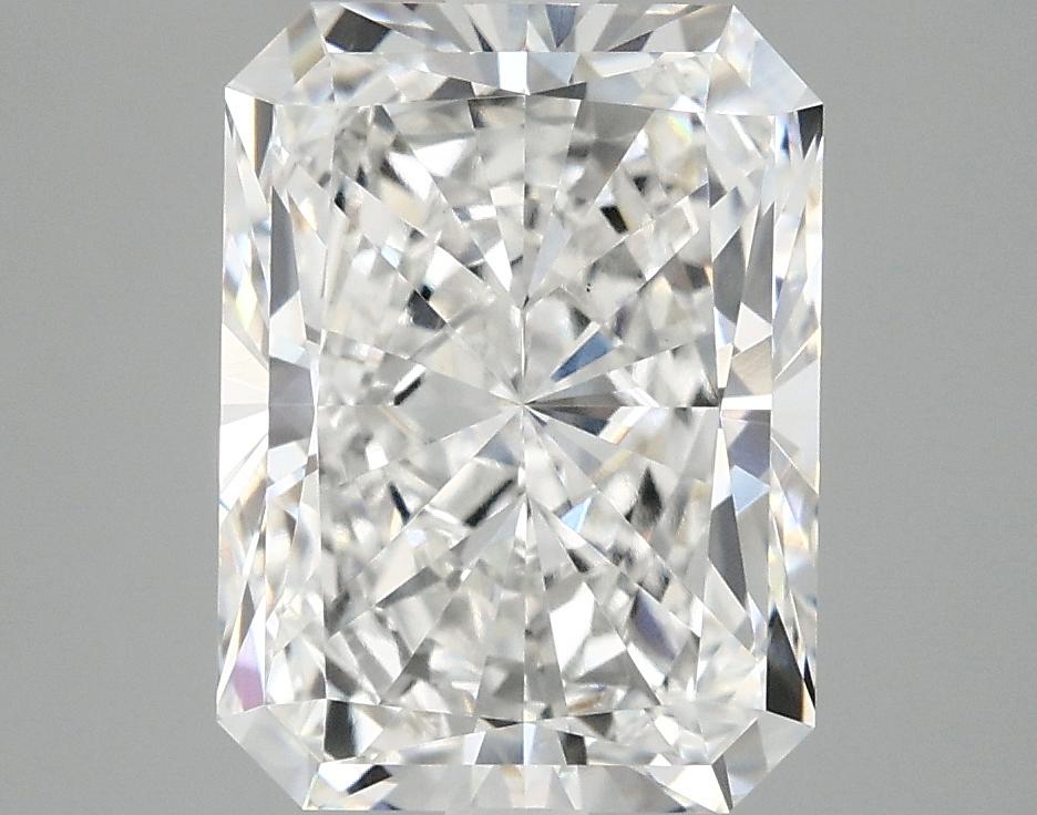 4.02 Carat Radiant Shaped Excellent Cut VS1 IGI Certified Lab Grown Diamond