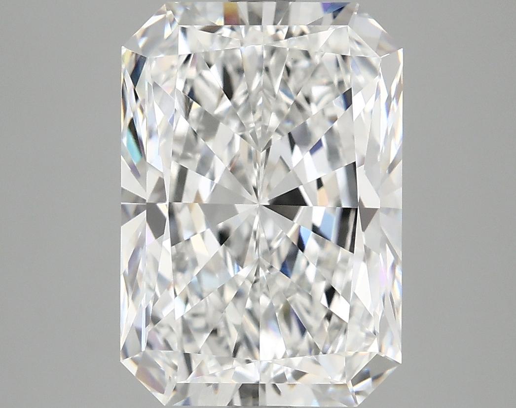 4.02 Carat Radiant Shaped Ideal Cut VVS2 IGI Certified Lab Grown Diamond