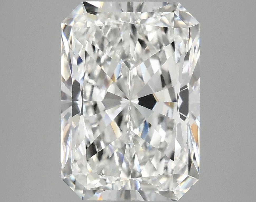 3.96 Carat Radiant Shaped Ideal Cut VVS2 IGI Certified Lab Grown Diamond