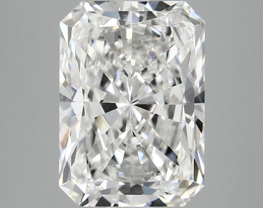 3.08 Carat Radiant Shaped Ideal Cut VVS2 IGI Certified Lab Grown Diamond