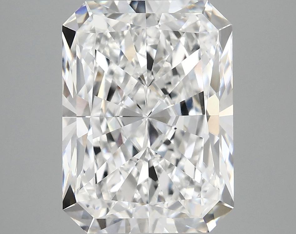 4.19 Carat Radiant Shaped Excellent Cut VVS2 IGI Certified Lab Grown Diamond