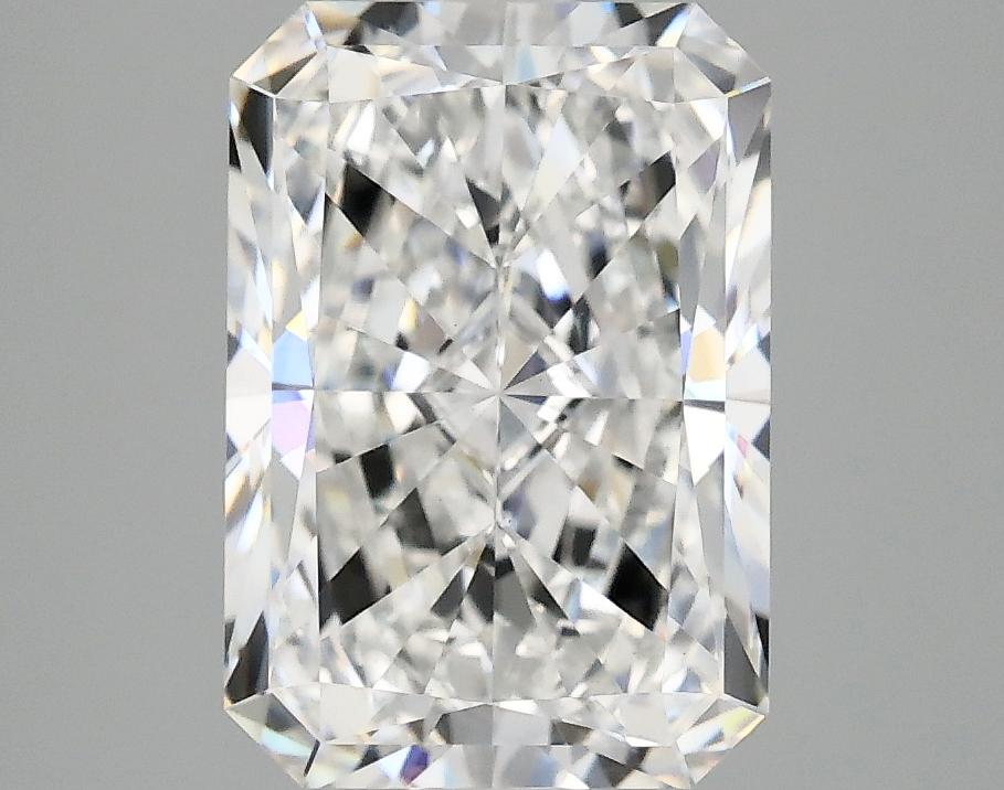 3.05 Carat Radiant Shaped Ideal Cut VVS2 IGI Certified Lab Grown Diamond