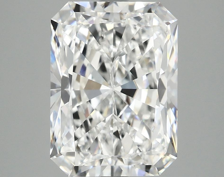 4.16 Carat Radiant Shaped Excellent Cut VVS2 IGI Certified Lab Grown Diamond