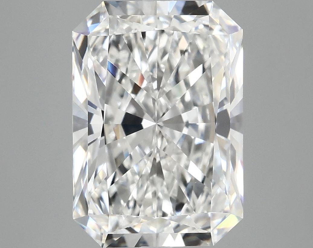 4.11 Carat Radiant Shaped Ideal Cut VVS2 IGI Certified Lab Grown Diamond