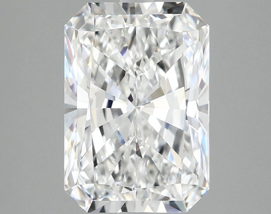 3.05 Carat Radiant Shaped Ideal Cut VVS2 IGI Certified Lab Grown Diamond
