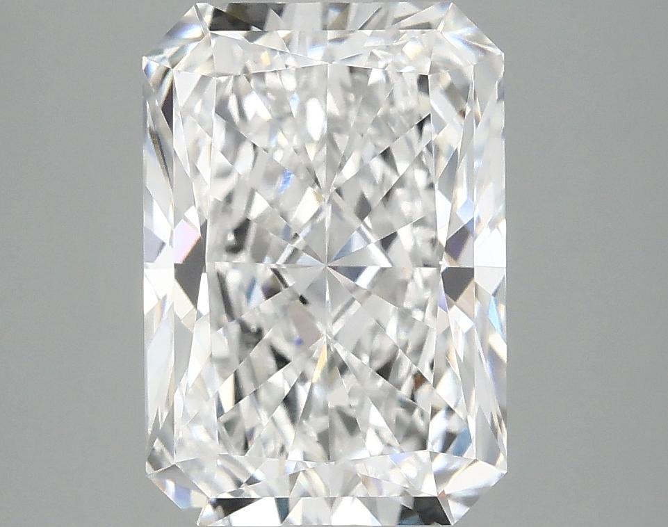 4.01 Carat Radiant Shaped Ideal Cut VVS2 IGI Certified Lab Grown Diamond