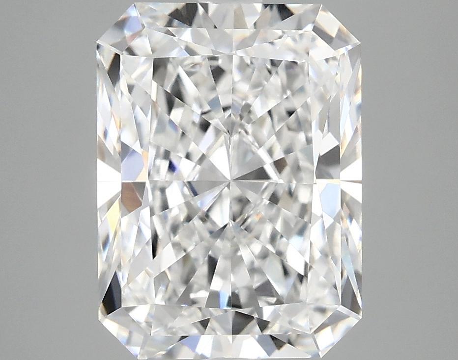 3.92 Carat Radiant Shaped Excellent Cut VVS2 IGI Certified Lab Grown Diamond