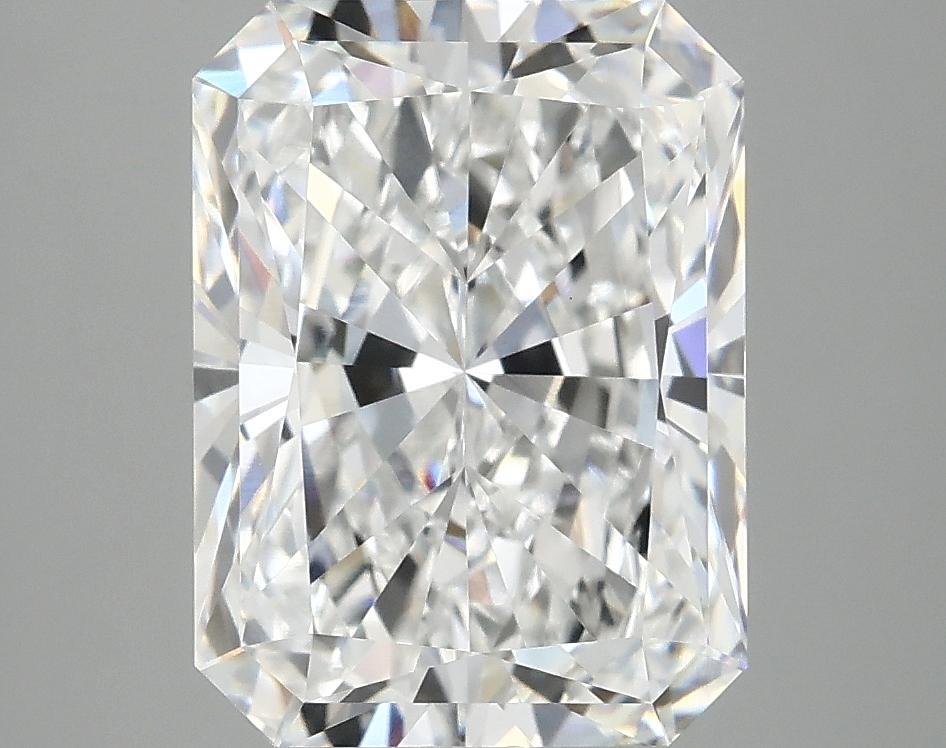 4.09 Carat Radiant Shaped Excellent Cut VVS2 IGI Certified Lab Grown Diamond