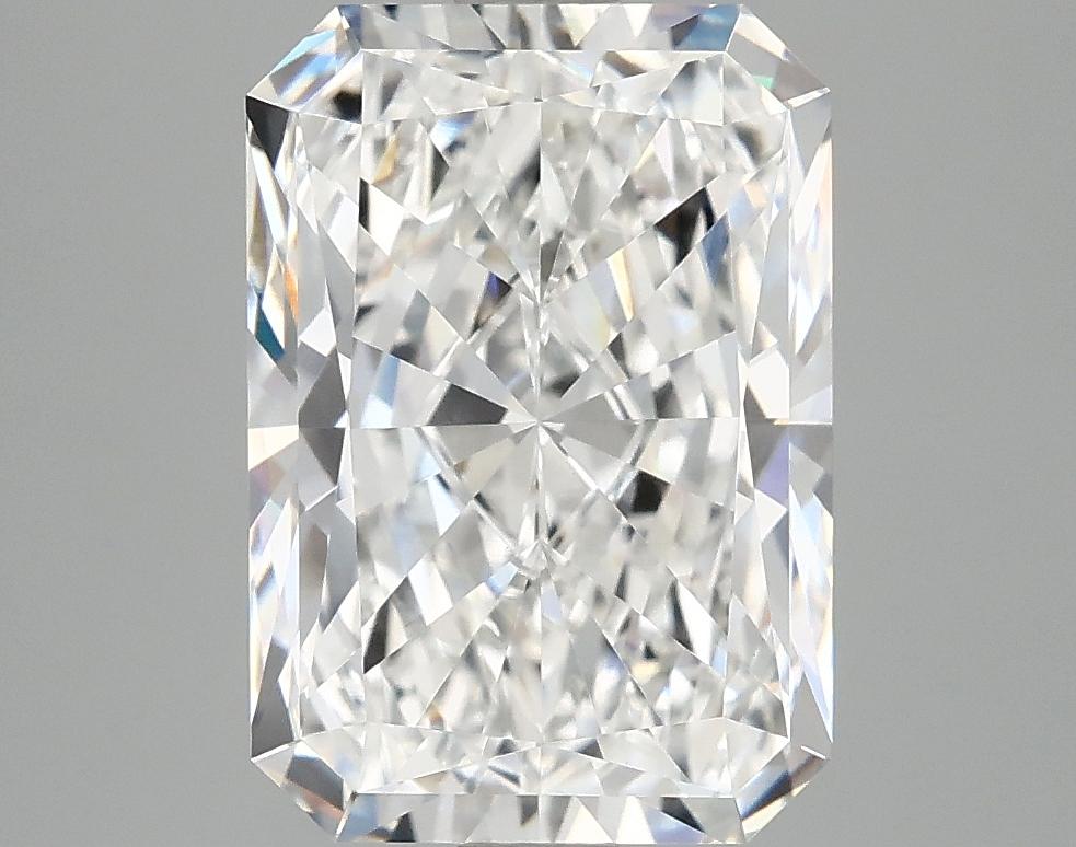 4.07 Carat Radiant Shaped Ideal Cut VVS2 IGI Certified Lab Grown Diamond