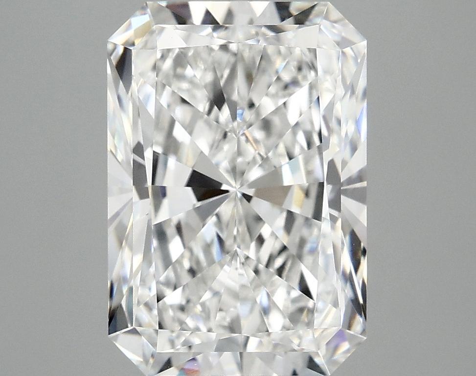 4.03 Carat Radiant Shaped Ideal Cut VVS2 IGI Certified Lab Grown Diamond