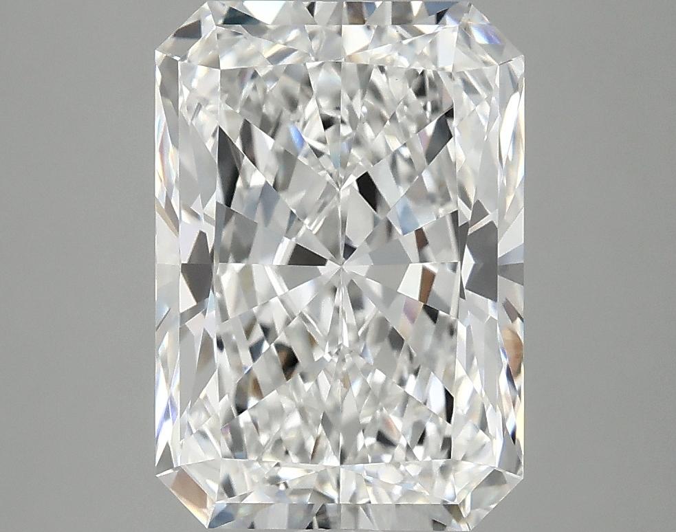 4.05 Carat Radiant Shaped Ideal Cut VVS2 IGI Certified Lab Grown Diamond