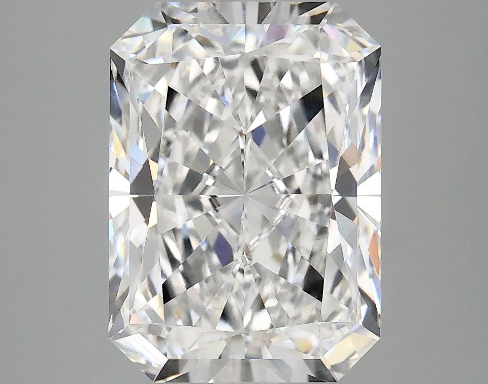 3.92 Carat Radiant Shaped Ideal Cut VVS2 IGI Certified Lab Grown Diamond