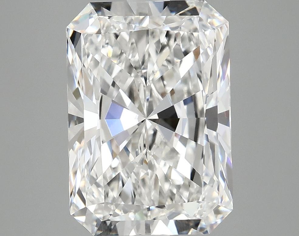 4.05 Carat Radiant Shaped Ideal Cut VS1 IGI Certified Lab Grown Diamond