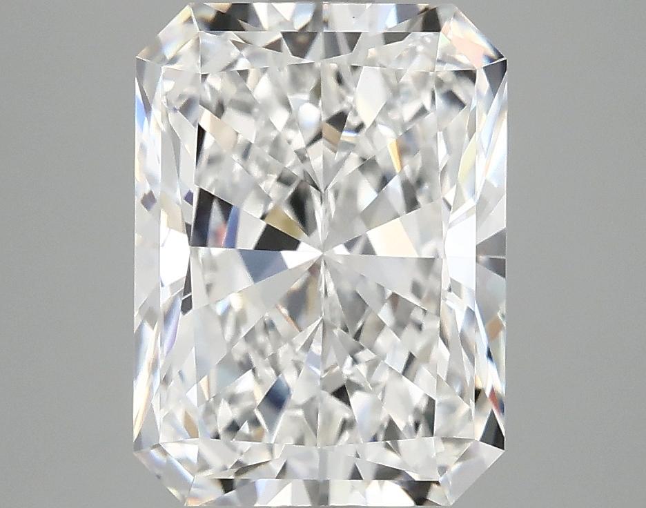 3.87 Carat Radiant Shaped Excellent Cut VVS2 IGI Certified Lab Grown Diamond