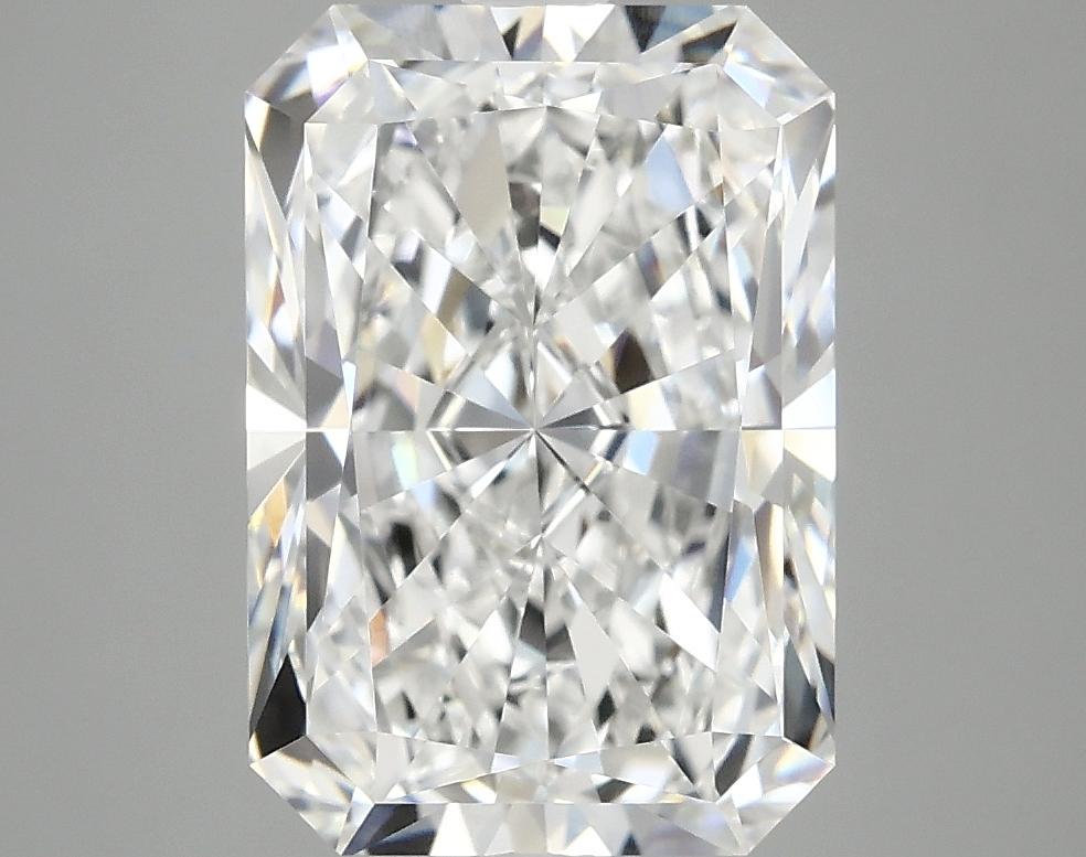 4.05 Carat Radiant Shaped Ideal Cut VVS2 IGI Certified Lab Grown Diamond