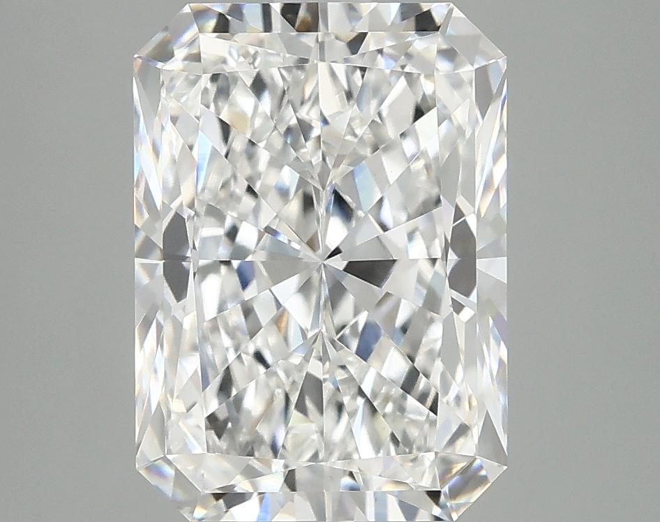 4.02 Carat Radiant Shaped Excellent Cut VVS2 IGI Certified Lab Grown Diamond