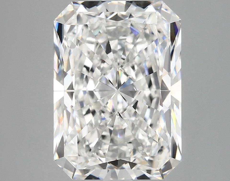 4.19 Carat Radiant Shaped Ideal Cut VVS2 IGI Certified Lab Grown Diamond