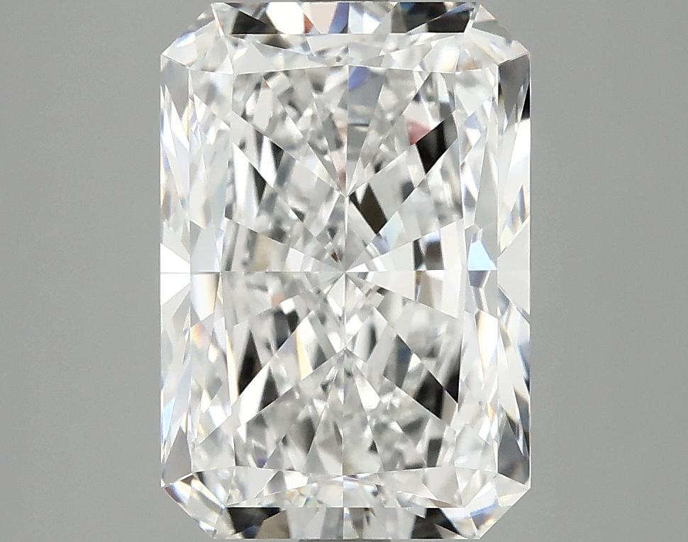 4.02 Carat Radiant Shaped Ideal Cut VVS2 IGI Certified Lab Grown Diamond