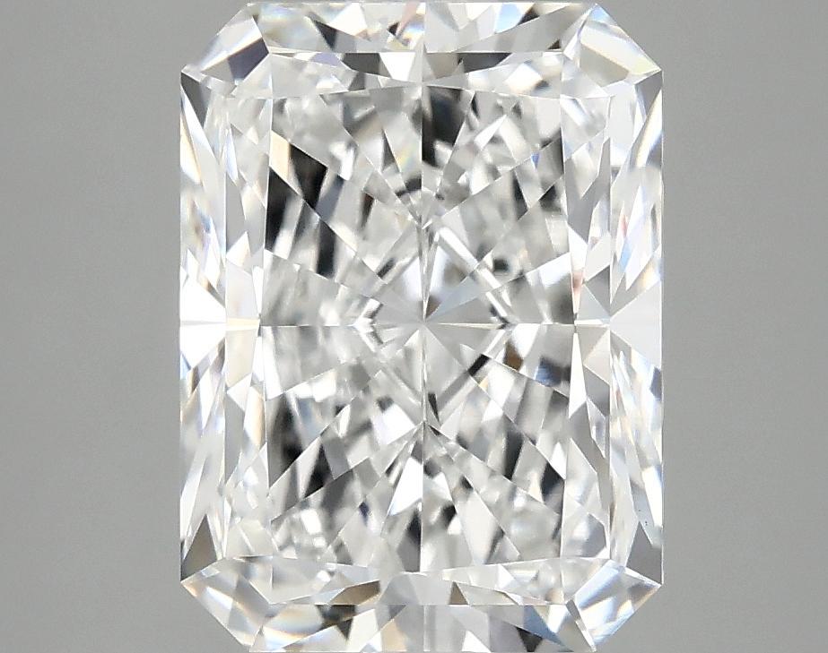 4.01 Carat Radiant Shaped Excellent Cut VVS2 IGI Certified Lab Grown Diamond