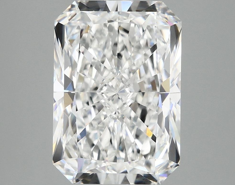 4.1 Carat Radiant Shaped Ideal Cut VVS2 IGI Certified Lab Grown Diamond