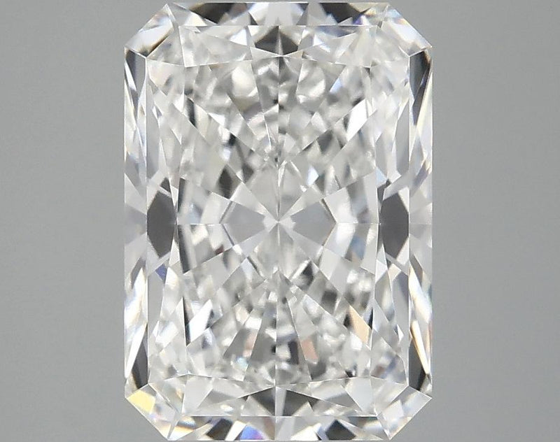 3.07 Carat Radiant Shaped Ideal Cut VVS2 IGI Certified Lab Grown Diamond