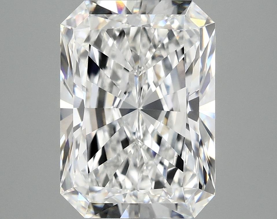 4.02 Carat Radiant Shaped Ideal Cut VVS2 IGI Certified Lab Grown Diamond