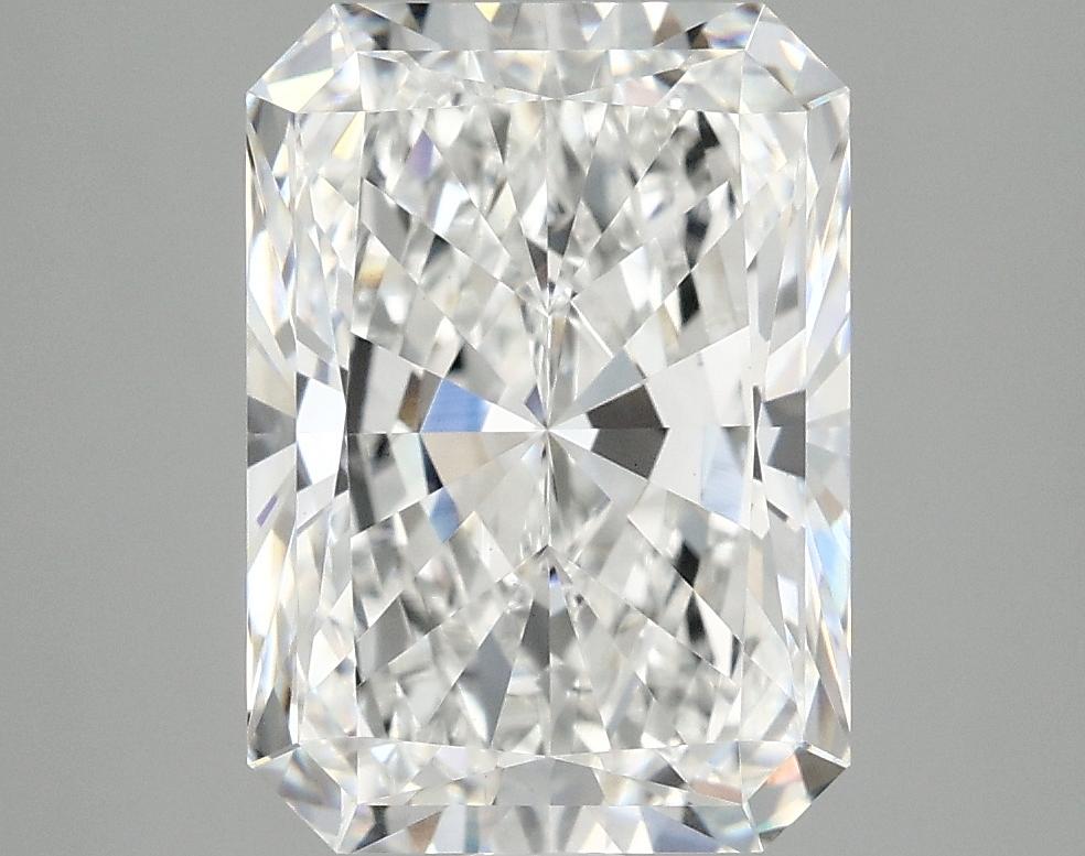4.2 Carat Radiant Shaped Ideal Cut VVS2 IGI Certified Lab Grown Diamond