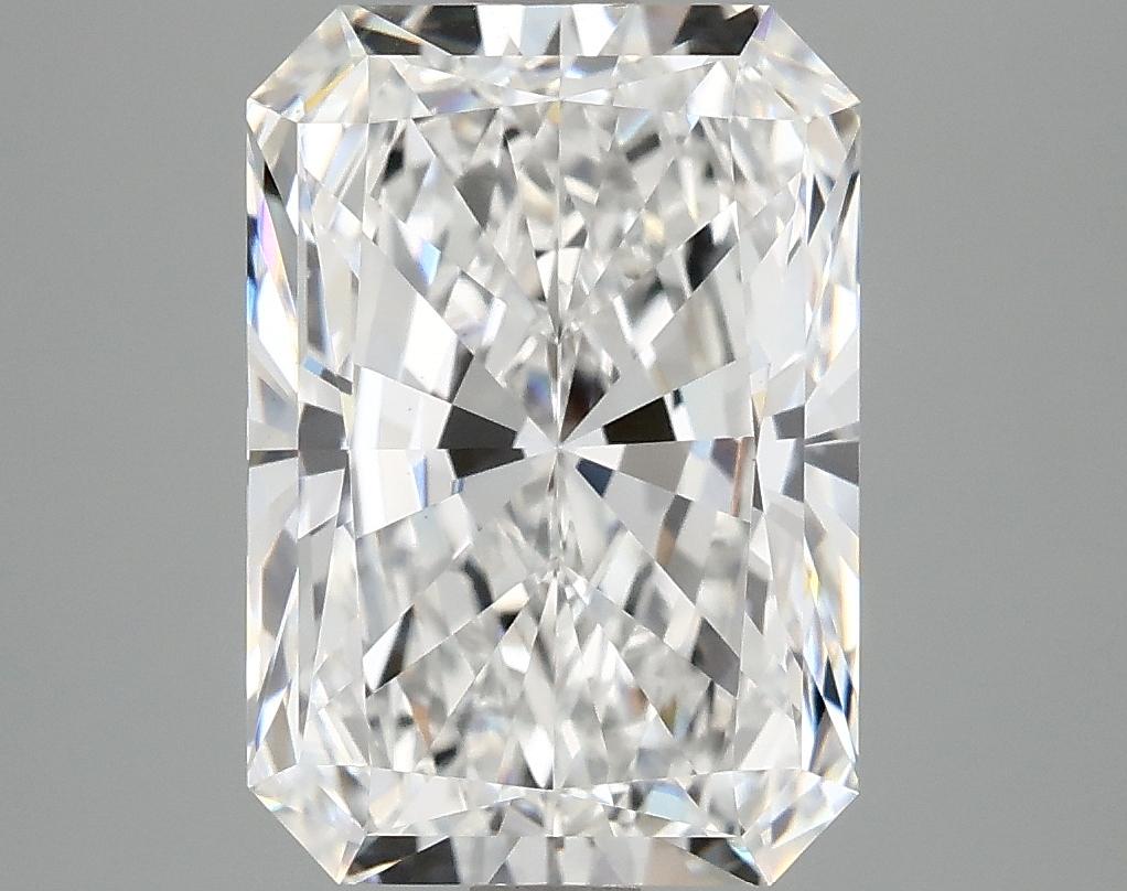 3.94 Carat Radiant Shaped Ideal Cut VS1 IGI Certified Lab Grown Diamond