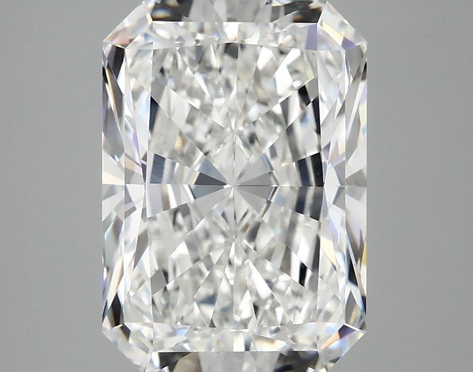 3.75 Carat Radiant Shaped Ideal Cut VVS2 IGI Certified Lab Grown Diamond