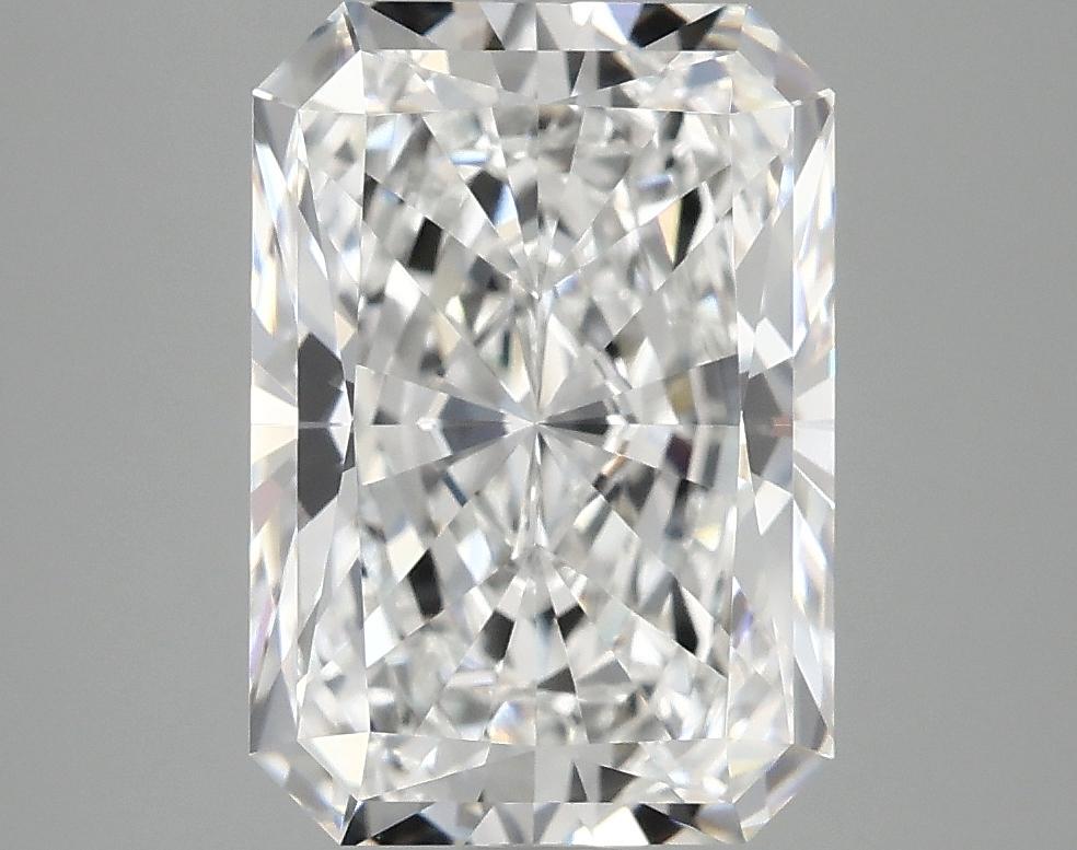 4.04 Carat Radiant Shaped Ideal Cut VVS2 IGI Certified Lab Grown Diamond
